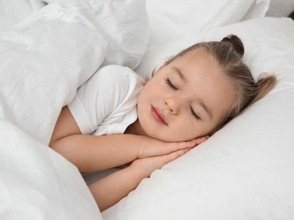  Ngủ đủ giấc là cách giảm cân tự nhiên, hiệu quả lâu dài.