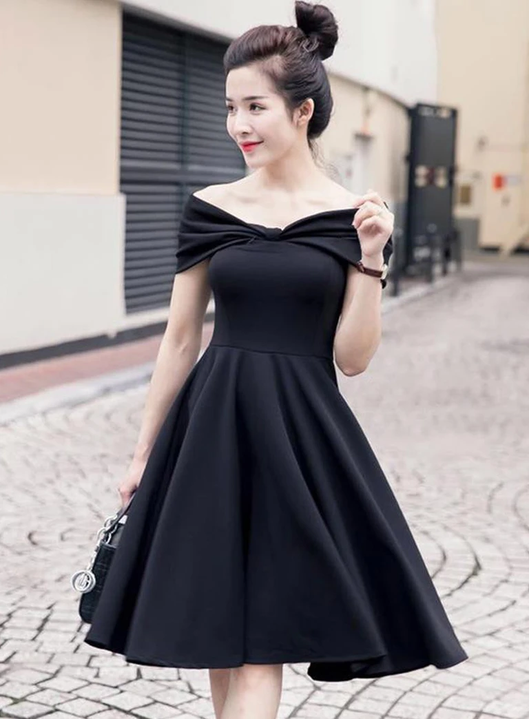 Bí Quyết Chọn Đầm Dự Tiệc Cho Nàng Béo