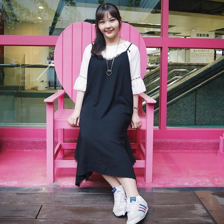 Chọn Đồ Hẹn Hò Noel Cho Nàng Béo