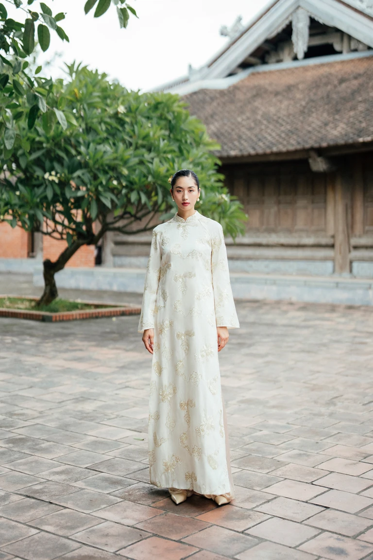 lựa chọn đồ gen định hình phù hợp để mặc áo dài