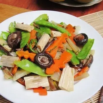 Những Món Chay Đơn Giản Giúp Giảm Cân