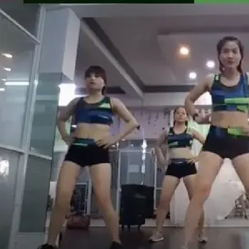 Bài Tập Giảm Mỡ Bụng Hằng Ngày Cùng Aerobic