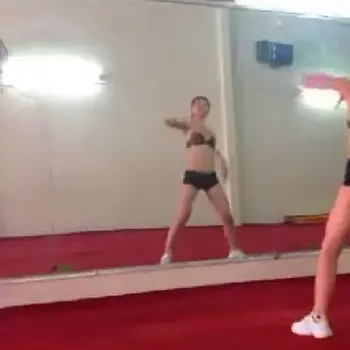 Hướng Dẫn Kỹ Thuật Giật Bụng Cho Bài Tập Aerobic