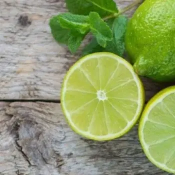 Làm Trắng Da Tự Nhiên Với Chanh