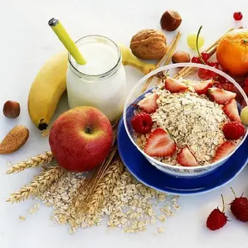 Thực đơn giảm cân với khoai lang chuối cà chua và bí đao