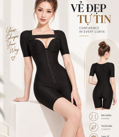 Bộ gen định hình toàn thân Casvico màu đen trên người mẫu ở tư thế ngồi.
