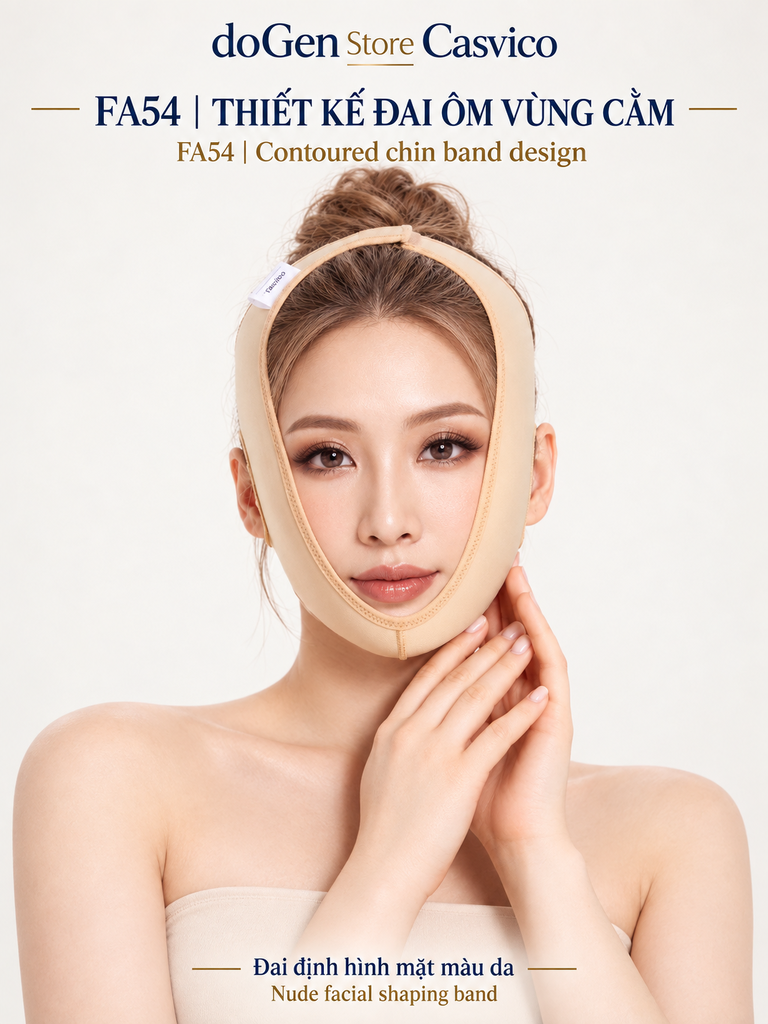 Người mẫu đeo đai định hình mặt FA54 màu da, hai tay đặt gần vùng cằm