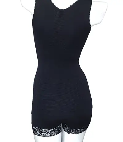 Bộ Đồ Lót Gen Định Hình Cho Bạn Thân Hình Quyến Rũ