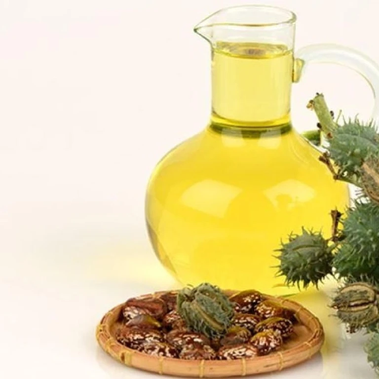 dầu thầu đâu hỗ trợ cao cho điều trị nám mảng